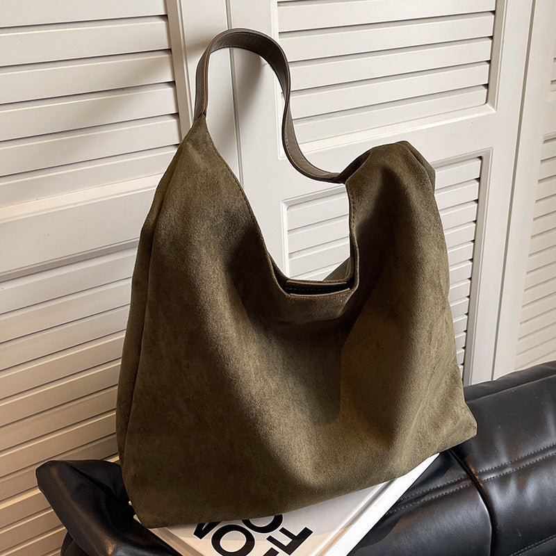 Matte shoulder bag