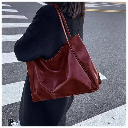 Retro soft leather shoulder bag casual handbag